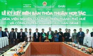 TP. Huế và Grab Việt Nam ký kết biên bản thỏa thuận thúc đẩy chuyển đổi số trong 3 năm 