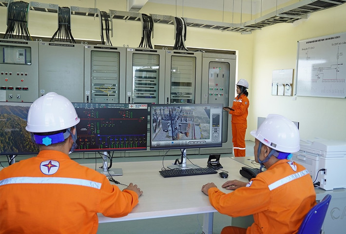 so-hoa-cong-tac-giam-sat-nhiet-do-online-thiet-bi-ngoai-troi-trong-cac-tba-110kv-ap-dung-voi-cac-tba-110kv-mang-tai-cao-cung-cap-cho-cac-phu-tai-quan-trong.jpg