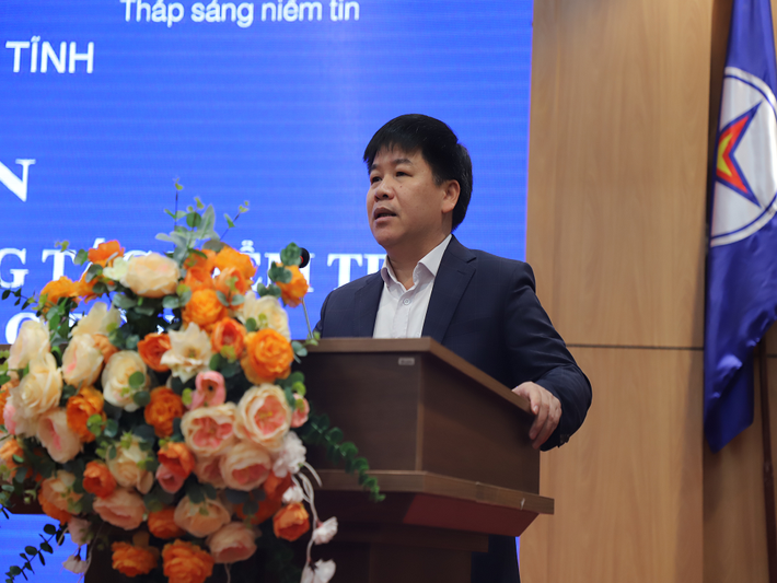 Trưởng ban An toàn EVNNPC Bùi Xuân Thành bồi huấn công tác ATLĐ cho cán bộ quản lý và công nhân lao động PC Hà Tĩnh. Ảnh: NPC truong-ban-an-toan-evnnpc-boi-huan-cong-tac-atld-cho-can-bo-quan-ly-va-cong-nhan-lao-dong-pc-ha-tinh-bui-xuan-thanh-anh-npc.png
