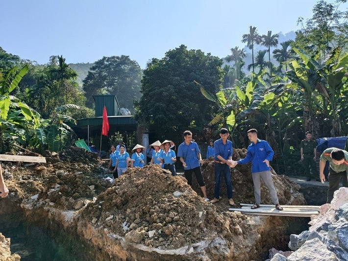 Từ sự chung tay của thế hệ trẻ hb3.jpg
