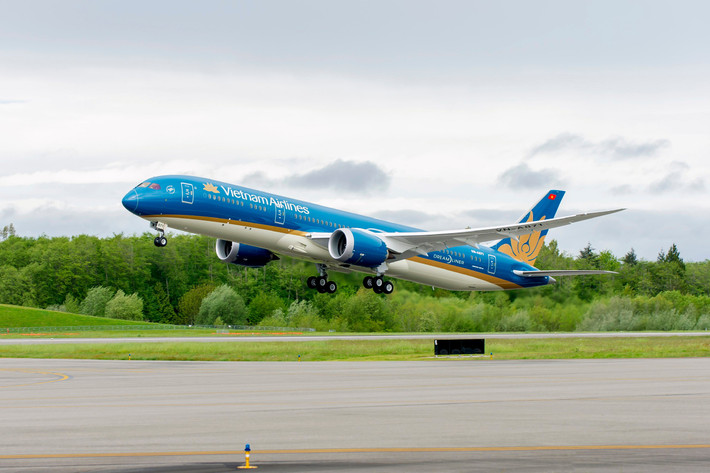 Sự an toàn và sức khỏe của hành khách luôn là điều được Vietnam Airlines đặt lên ưu tiên hàng đầu. Ảnh: BN su-an-toan-va-suc-khoe-cua-hanh-khach-luon-la-dieu-duoc-vietnam-airlines-dat-len-uu-tien-hang-dau-anh-bn.jpg
