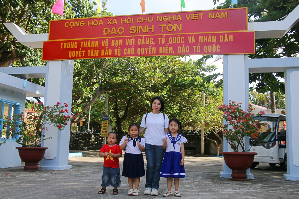 Thế hệ "măng non" trên đảo Sinh Tồn img-3600.jpg