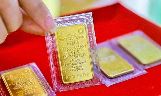 Minh bạch, bỏ độc quyền, thị trường sẽ ổn định?