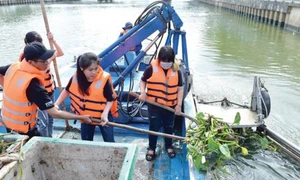 Giảm ô nhiễm nguồn nước mặt