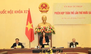 Ủy ban Tư pháp tiến hành Phiên họp toàn thể lần thứ 16