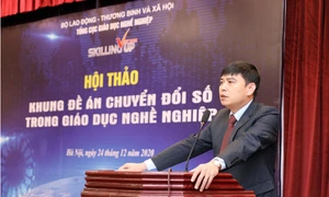 100% các trường nghề triển khai nền tảng dạy nghề trực tuyến vào năm 2030