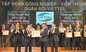 Viettel được vinh danh là một trong những doanh nghiệp nộp thuế lớn nhất trong 30 năm