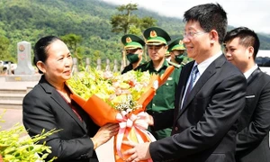 Đoàn đại biểu Ban Thư ký Quốc hội Lào đến Quảng Bình tham dự Hội thảo và Giao lưu công tác với Văn phòng Quốc hội Việt Nam