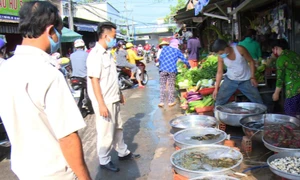 Bình Dương chấn chỉnh tình trạng lấn chiếm hành lang đường bộ