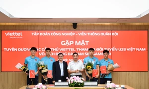 Viettel tuyên dương 4 cầu thủ tham gia môn Bóng đá nam tại SEA Games 31