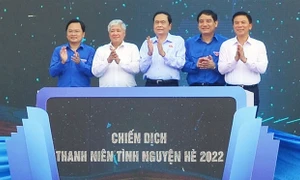 Phó Chủ tịch Thường trực Quốc hội Trần Thanh Mẫn dự lễ ra quân Chiến dịch Thanh niên tình nguyện hè 2022