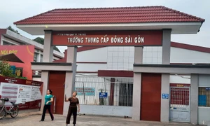 TP. Hồ Chí Minh: Trường Trung cấp Đông Sài Gòn thiếu sót trong đào tạo, cấp bằng tốt nghiệp