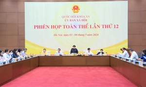 Phiên họp toàn thể lần thứ 12 của Ủy ban Xã hội