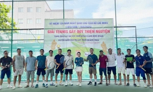 Chi đoàn Cục Quản trị III tổ chức giải tennis gây quỹ từ thiện cho học sinh vùng cao