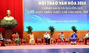 Cần hướng đi mới và tư duy khác