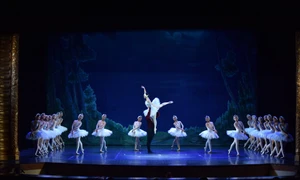 Vở ballet "Hồ thiên nga" trở lại