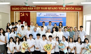 Học sinh được trải nghiệm thành nhà khoa học qua cuộc thi "Khám phá và Sáng tạo Toán học"