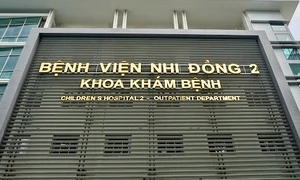 TP. Hồ Chí Minh: Giả danh bác sĩ chữa bệnh "chui" suốt 5 năm tại Bệnh viện Nhi đồng 2