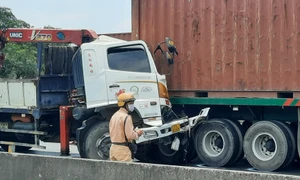 TP. Hồ Chí Minh: Rà soát, đẩy nhanh tiến độ khắc phục tồn tại, bất cập trong tổ chức giao thông