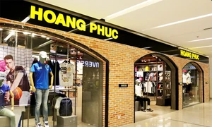 Hoàng Phúc International: “Đại gia” đồ hiệu cho nam một thời giờ lợi nhuận “bốc hơi” 83%, chậm đóng bảo hiểm xã hội 13 tháng