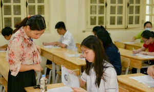 Hàng loạt tỉnh, thành quy định: Học sinh đạt 4.0 IELTS trở lên được cộng điểm, tuyển thẳng vào lớp 10