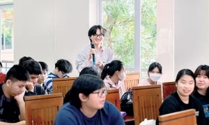 Sinh viên Đại học Công nghệ Miền Đông với thách thức làm chủ công nghệ!