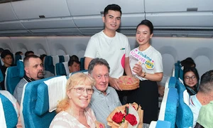 Vietnam Airlines tổ chức chuyến bay đặc biệt trong ngày Lễ tình nhân