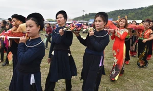 Lễ hội Lồng tồng Phủ Thông lấy lại thương hiệu “nhất chợ Phủ”