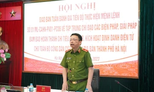 Công an Hà Nội nỗ lực để hoàn thành đúng tiến độ cấp căn cước công dân, kích hoạt định danh điện tử