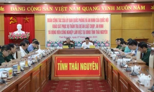 Đoàn khảo sát của Ủy ban Quốc phòng và An ninh làm việc với UBND tỉnh Thái Nguyên