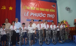 Ra mắt quỹ học bổng Lê Phước Thọ