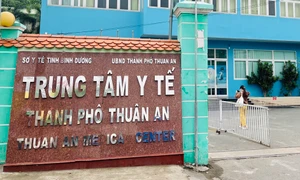 Trung tâm Y tế ở Bình Dương bị kiện vì nợ hơn 100 tỷ đồng tiền mua sắm vật tư chống dịch