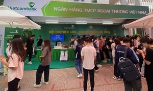 Vietcombank đồng hành cùng sự kiện "Ngày hội việc làm 2023"