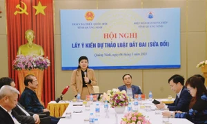 Bảo đảm bình đẳng giới trong Dự án Luật Đất đai (sửa đổi)