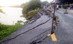 An Giang: Gia tăng tình trạng sạt lở bờ sông