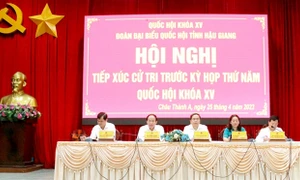 Phó Chủ tịch Thường trực Quốc hội Trần Thanh Mẫn tiếp xúc cử tri tại huyện Châu Thành A, Hậu Giang