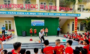 Thương cháu ngày đêm vùi đầu vào học thêm, người ông gửi tâm thư tới Sở GD-ĐT