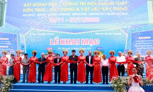 Khai mạc Triển lãm Quốc tế Xây dựng VIETBUILD 2022 lần thứ ba