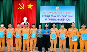 Cấp thiết phát triển đoàn viên, thành lập công đoàn cơ sở ngoài khu vực nhà nước