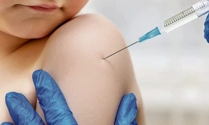 TP. Hồ Chí Minh: Hàng nghìn trẻ nguy cơ cao được tiêm vaccine sởi trong kỳ nghỉ lễ 2.9