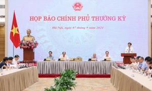 Họp báo Chính phủ thường kỳ tháng 8