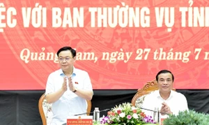 Chủ tịch Quốc hội Vương Đình Huệ làm việc với Ban Thường vụ Tỉnh ủy Quảng Nam