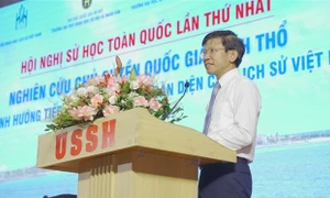 Nghiên cứu chủ quyền quốc gia lãnh thổ theo hướng tiếp cận toàn diện lịch sử Việt Nam