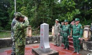 Tuần tra song phương, bảo vệ an ninh biên giới Việt - Lào