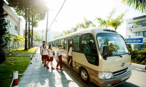 TP. Hồ Chí Minh: Bảo đảm an toàn giao thông đối với ô tô đưa đón học sinh