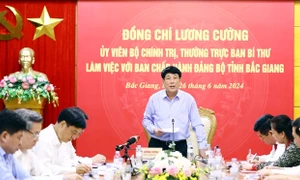 Thường trực Ban Bí thư làm việc với Ban Chấp hành Đảng bộ tỉnh Bắc Giang