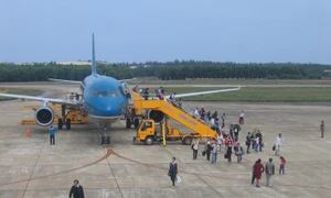 Chặng bay Hà Nội - Đồng Hới tăng thêm chuyến, phục vụ du khách mùa cao điểm