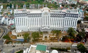 Tập đoàn đứng sau khách sạn Merperle Dalat Hotel xây sai phép hơn 4.000m2 được nộp tiền để “hợp thức” vi phạm: Kinh doanh tụt dốc, lỗ luỹ kế hơn 700 tỷ đồng