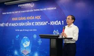 Trường Đại học Phenikaa khai giảng khóa đào tạo chuyên sâu về thiết kế vi mạch bán dẫn