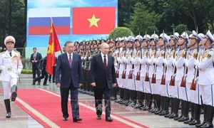 Chủ tịch nước Tô Lâm chủ trì lễ đón chính thức Tổng thống Liên bang Nga Vladimir Putin